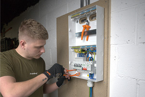 Electrician working on a Consumer Unit - Schneider Electric launch Easy9 Compact Multirow Consumer Unit