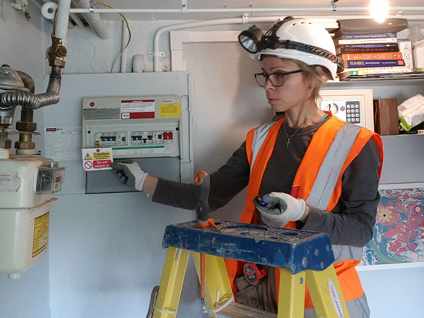 XS Training Spring 2023 lady working