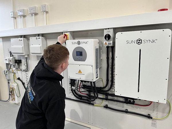XS Training Online Training Courses for Electricians